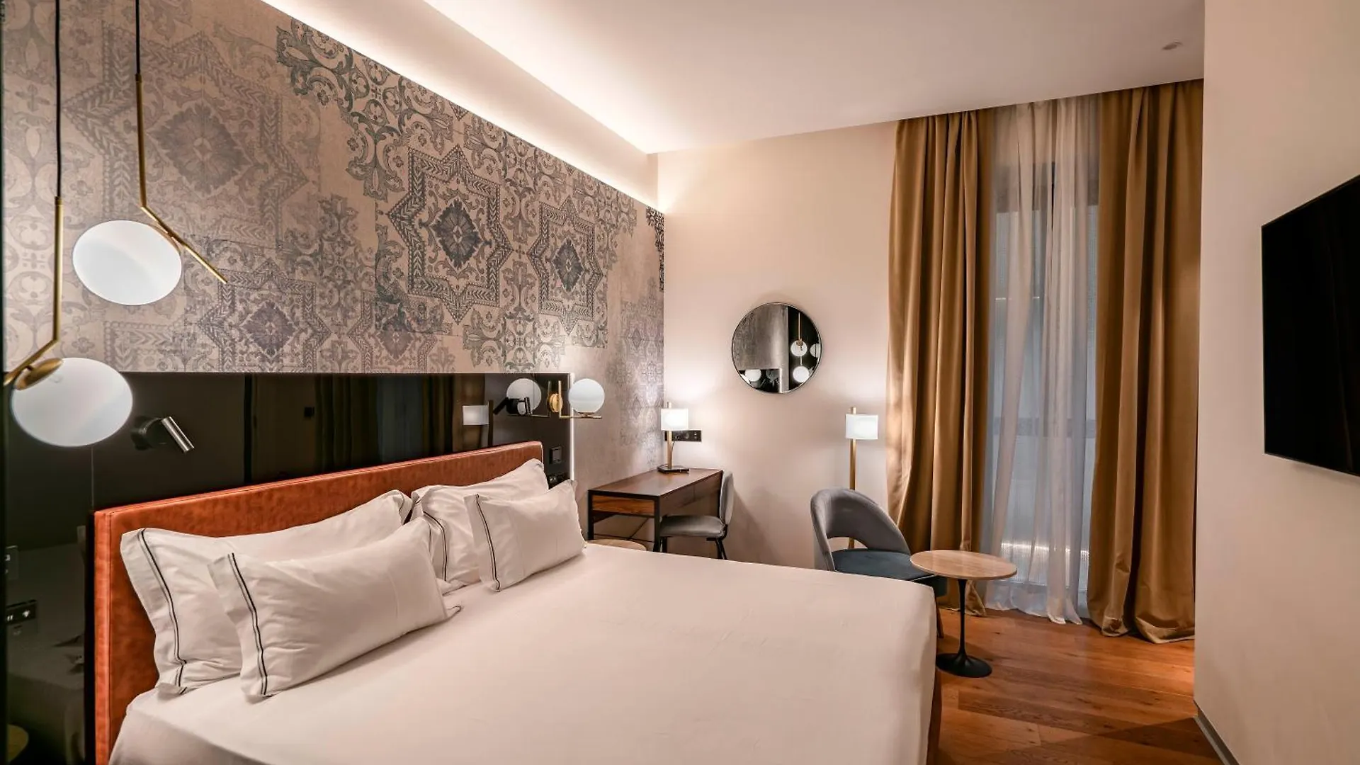 Vincci Seleccion Unuk 5 Gl Hotel Seville